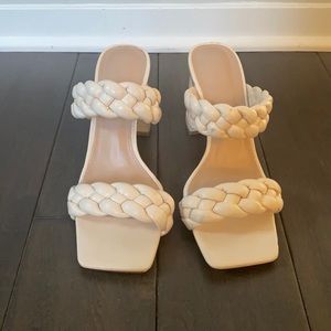 Women’s size 9 nude braided sandal